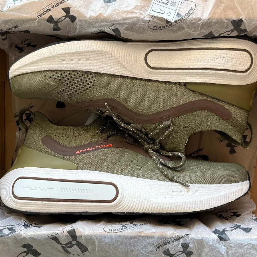 Кроссовки Under Armour HOVR Phantom 4, размер 45
