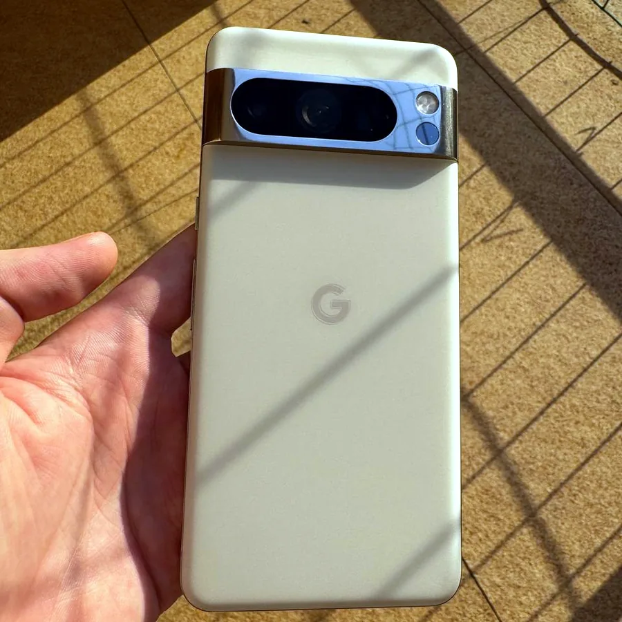 Google Pixel 8 Pro, 128 ГБ, хорошее состояние