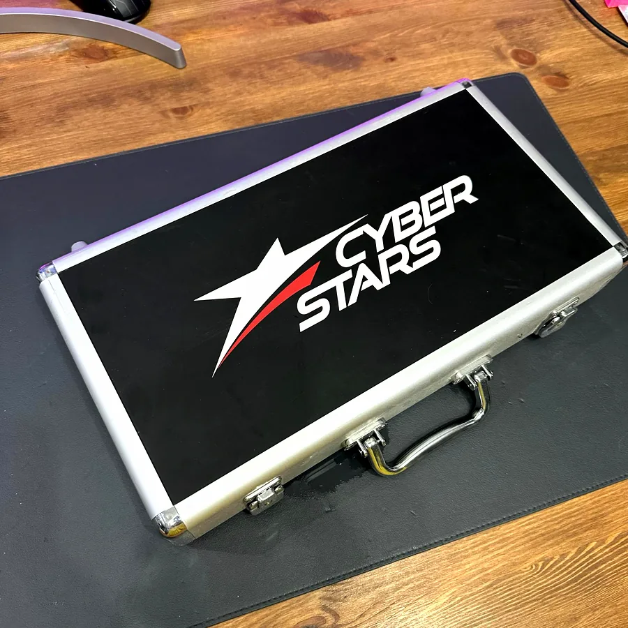 Покерный набор Cyber Stars в алюминиевом кейсе