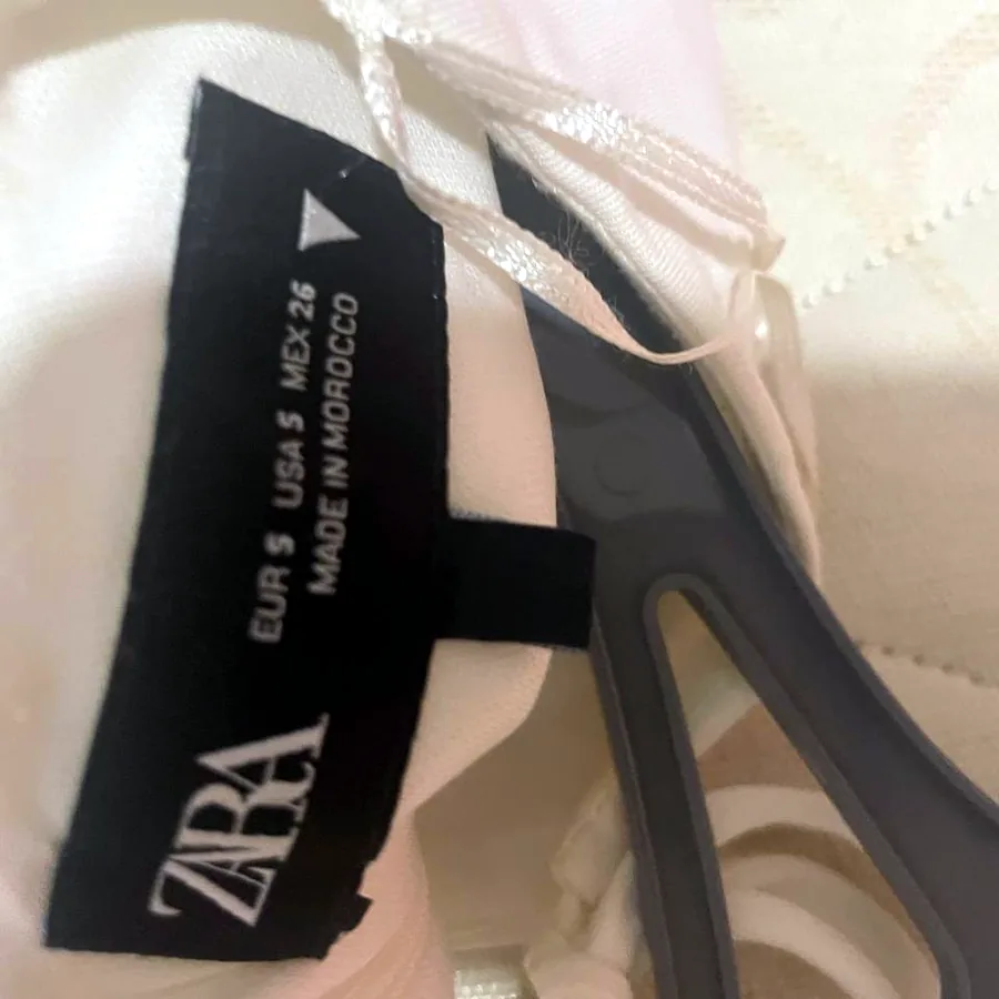 Платье Zara, носилось один раз