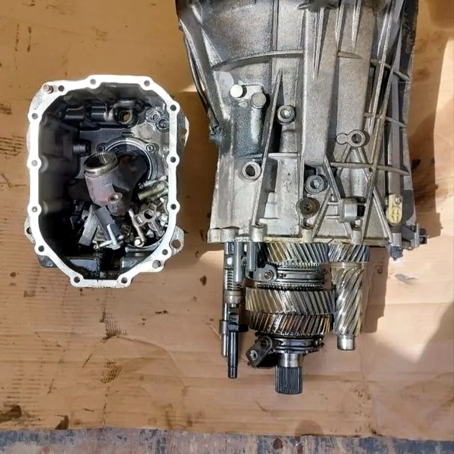 Коробка передач 6-ступенчатая Ford Transit 115
