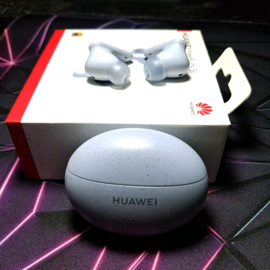 Наушники Huawei FreeBuds 5i, б/у отличное состояние