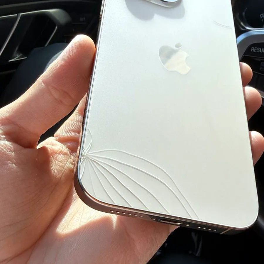 iPhone 16 Pro Max 256GB, батарея 99%