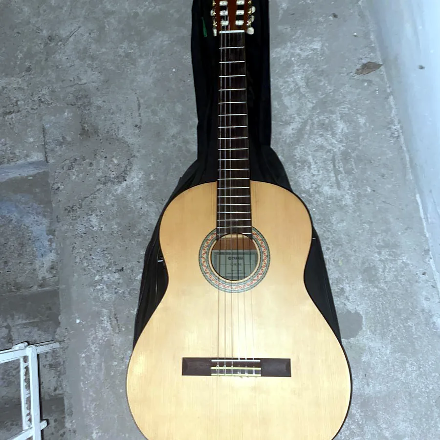 Гитара Yamaha C40M классическая