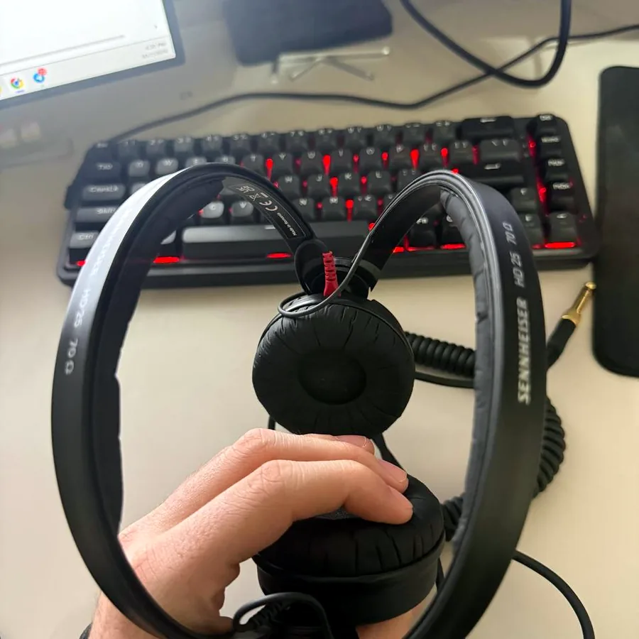 Наушники Sennheiser HD 25 Plus