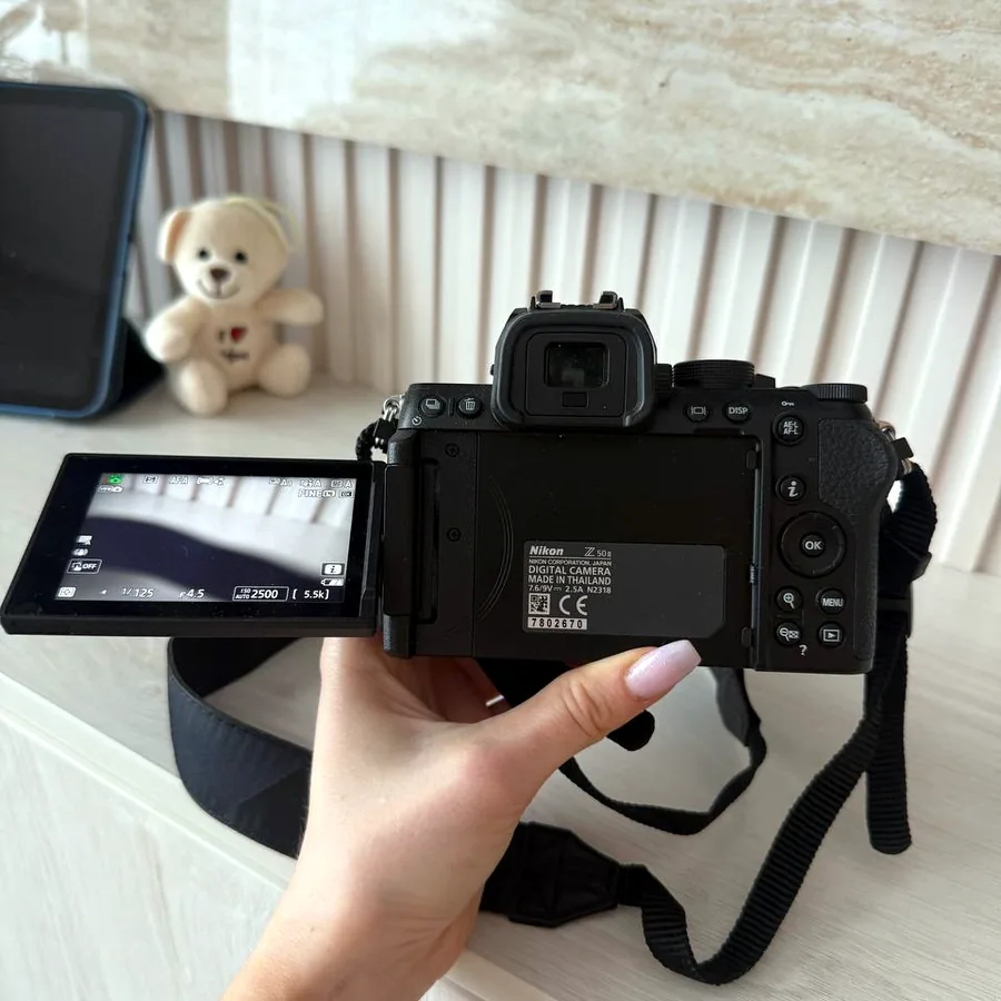 Фотоаппарат Nikon, почти не использовался