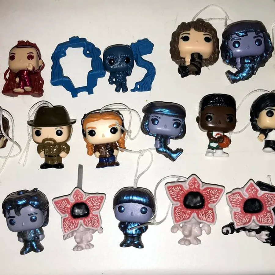 Коллекция Kinder Joy Stranger Things