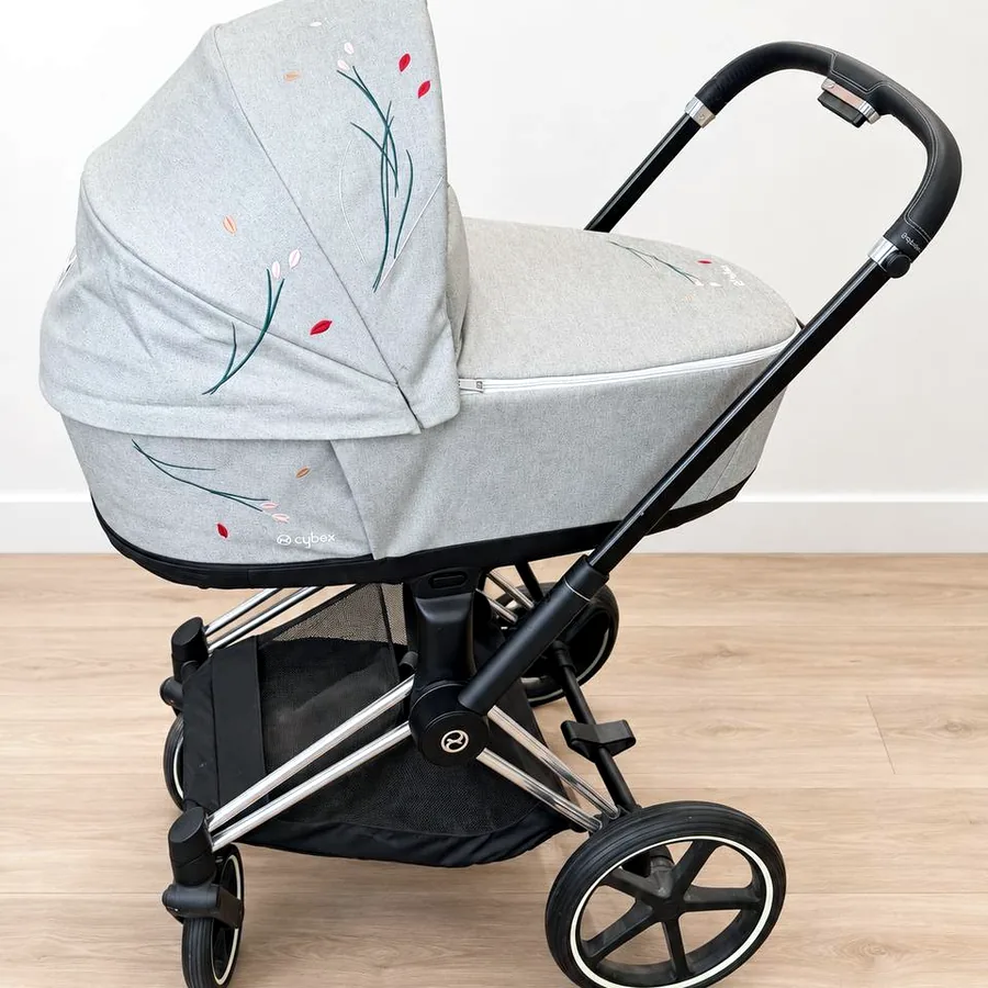 Коляска Cybex Priam 4 Koi Crystallized, Mid Grey