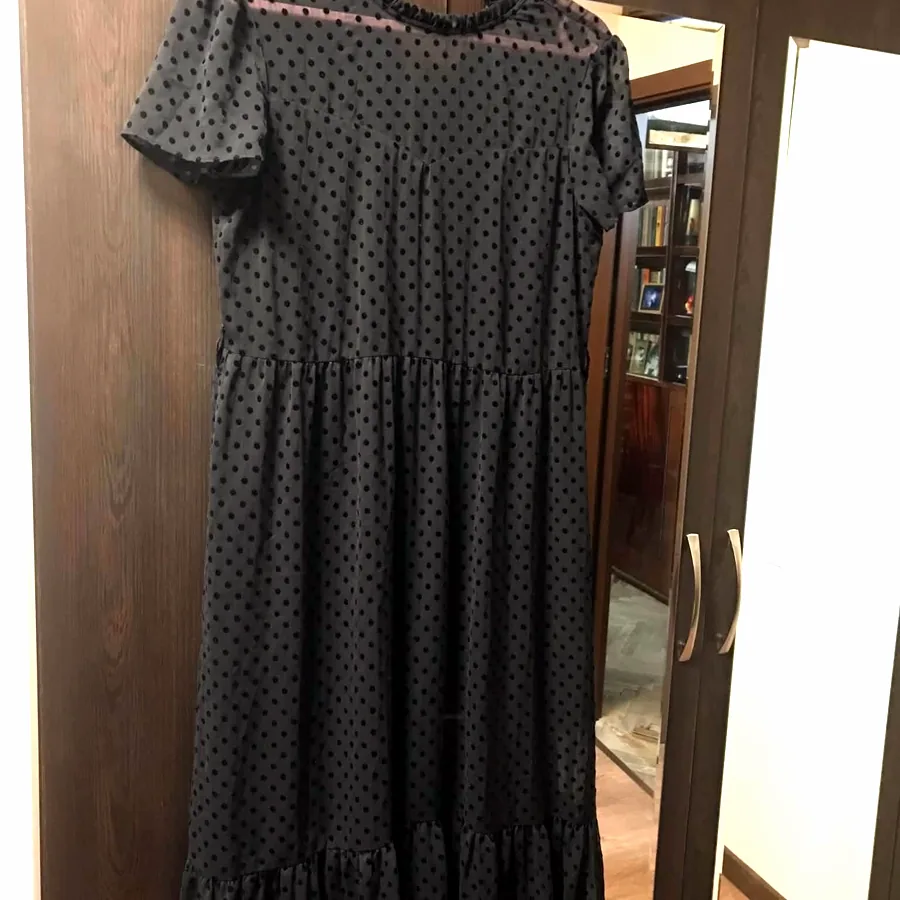 Платье чёрное Zara, размер M