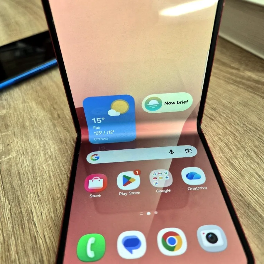 Samsung Galaxy Z Flip 7, 256 GB