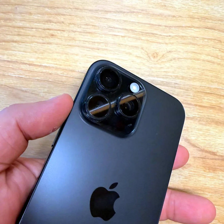 iPhone 16 Pro Max 256 GB Black Titanium