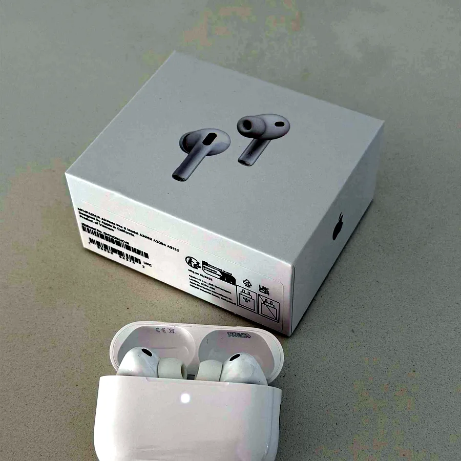 Apple AirPods Pro 3, как новые
