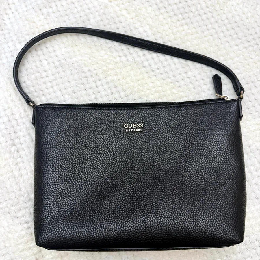 Сумка Guess