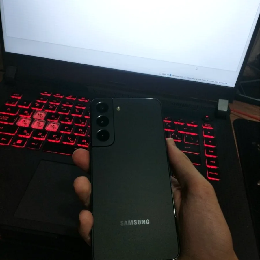 Samsung Galaxy S22 128GB, американская версия