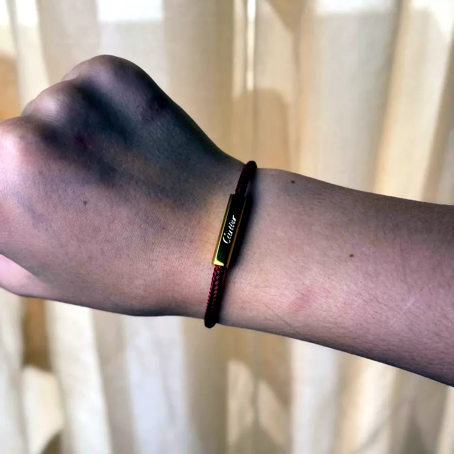 Браслет Cartier, золото и красный