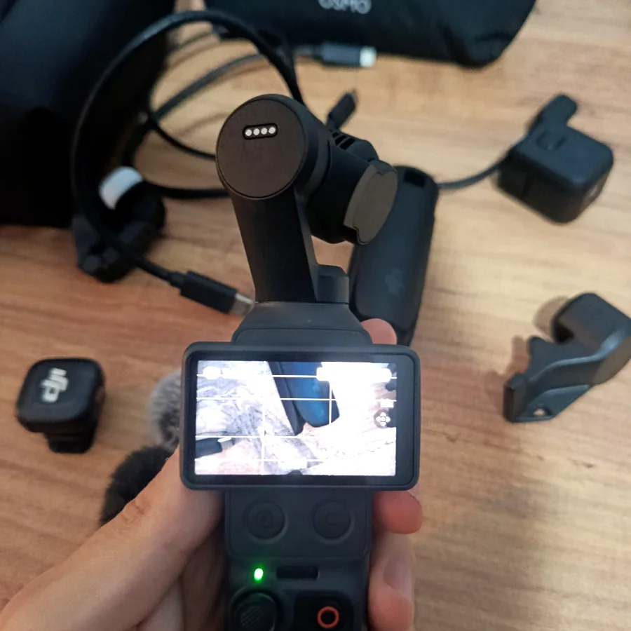DJI Osmo Pocket 4 Creator Combo, как новый