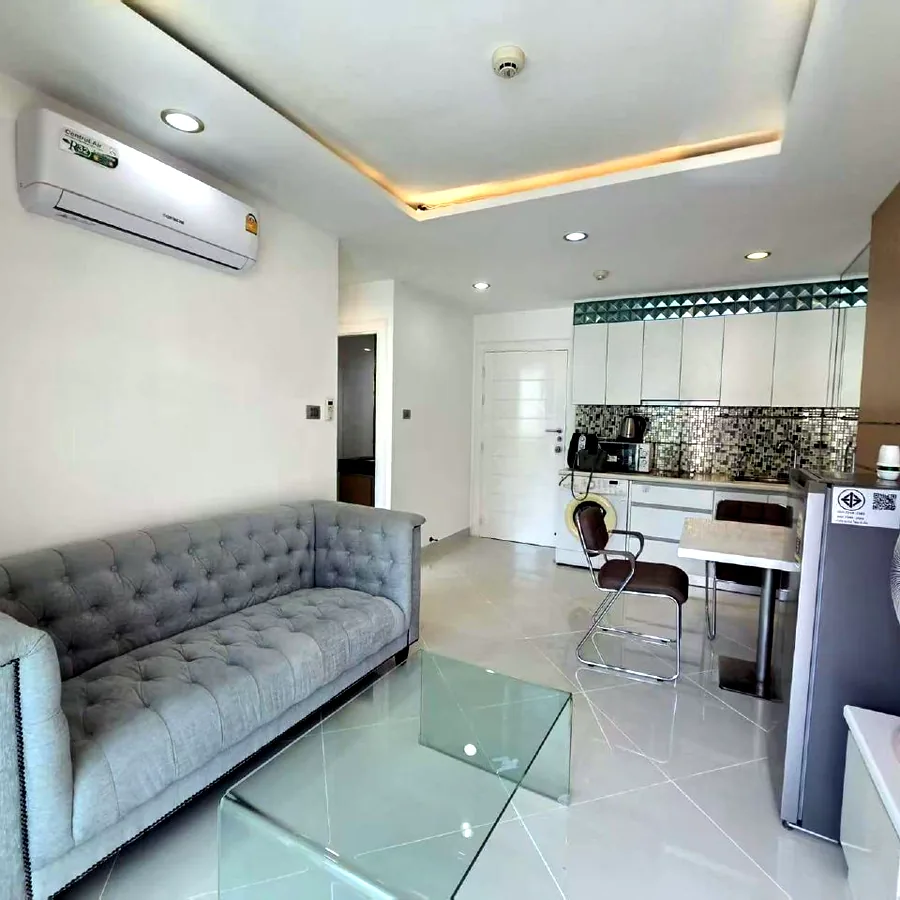 Квартира Paradise Park Condominium, 1 спальня, 35 м²