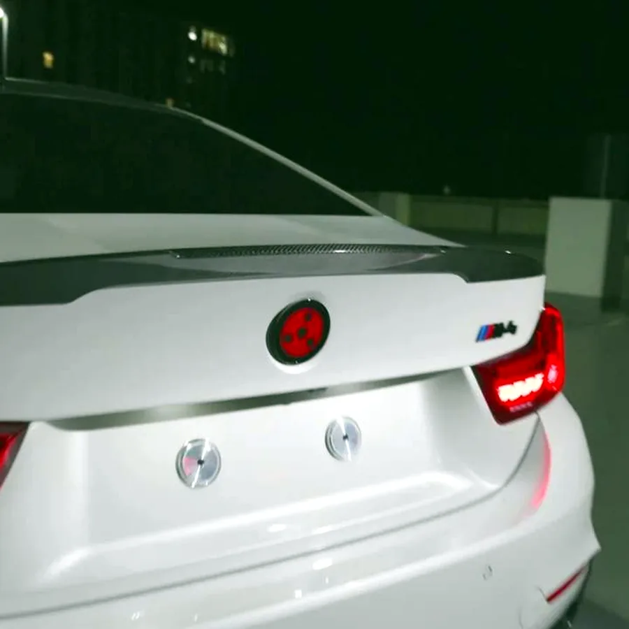 BMW digital emblem