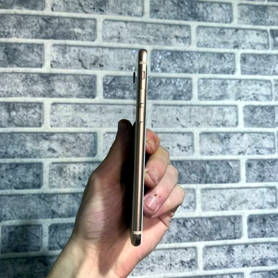 iPhone 8, 256 ГБ, золотой, состояние отличное