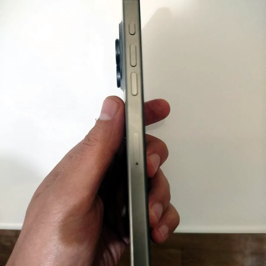 iPhone 15 Pro Max 256 GB, отличное состояние