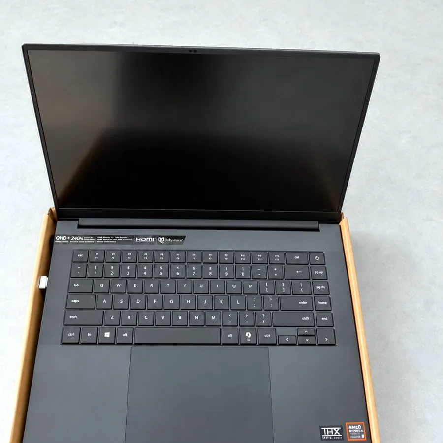 Ноутбук Razer Blade 16, RTX 5080, новый