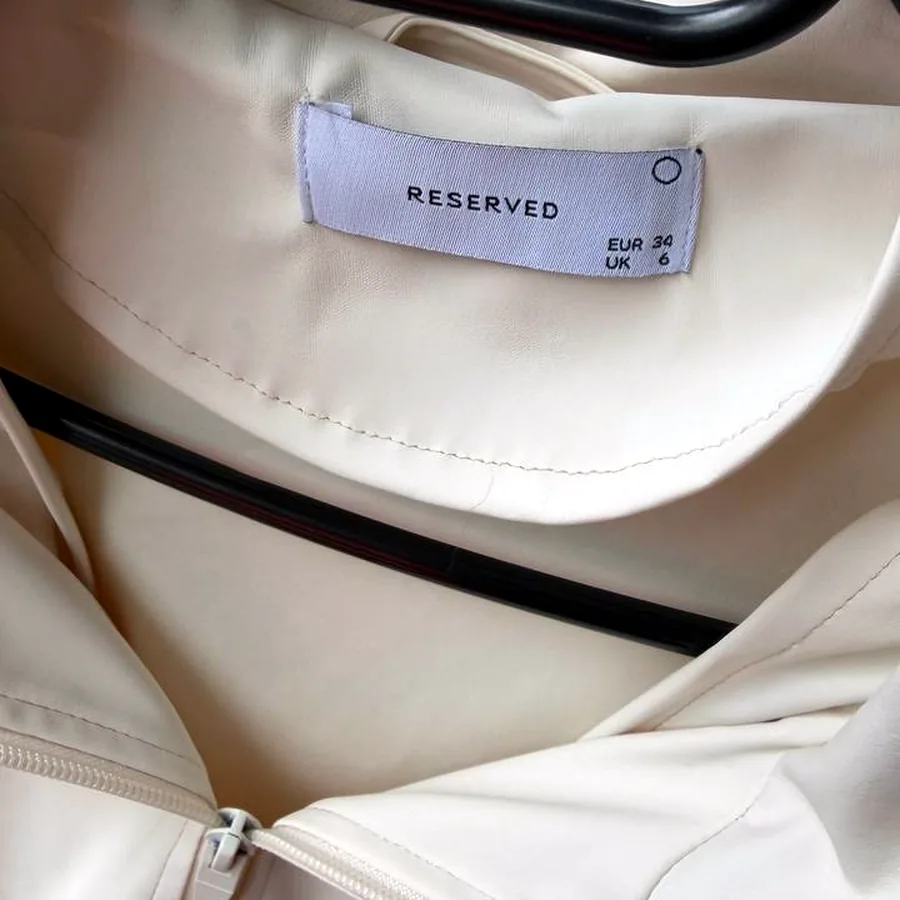 Плащ Reserved, кожаный, на кулиске