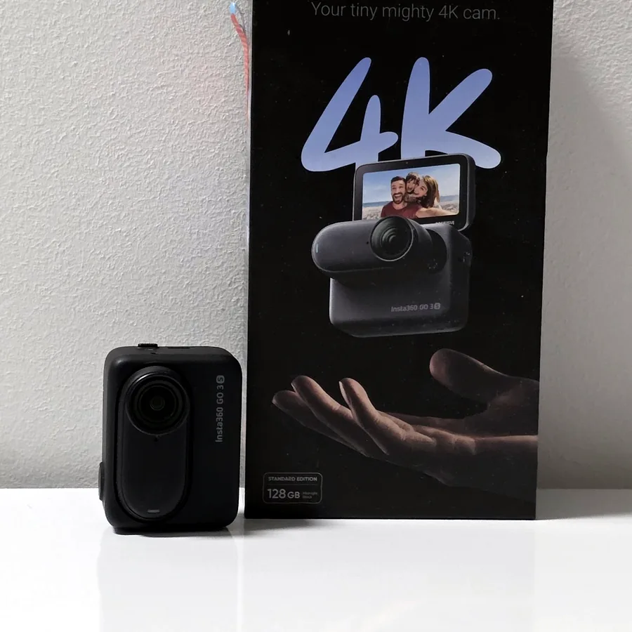 Камера Insta360 GO3S, 4K, компактная
