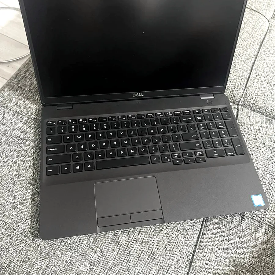 Ноутбук Dell 3540, i5, 16 GB RAM, 256 GB SSD