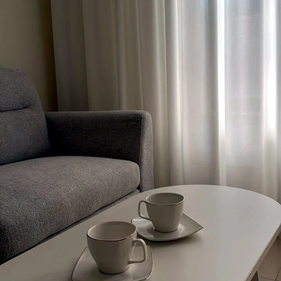 Кофейный столик, идеальное состояние