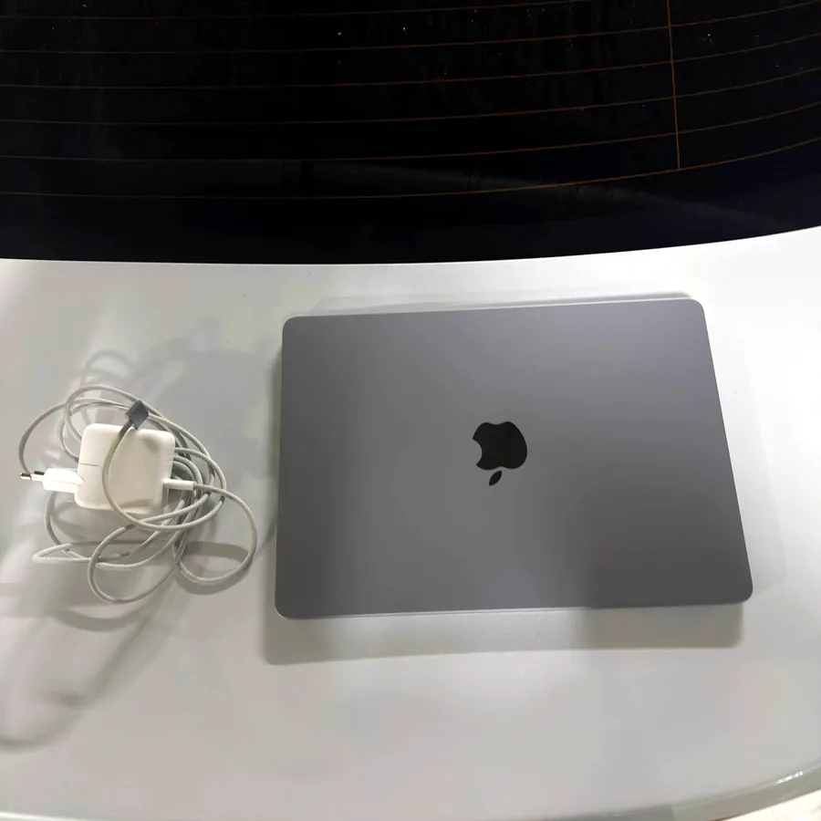 MacBook Air 13,6 M2, 16 ГБ, 256 ГБ, space gray