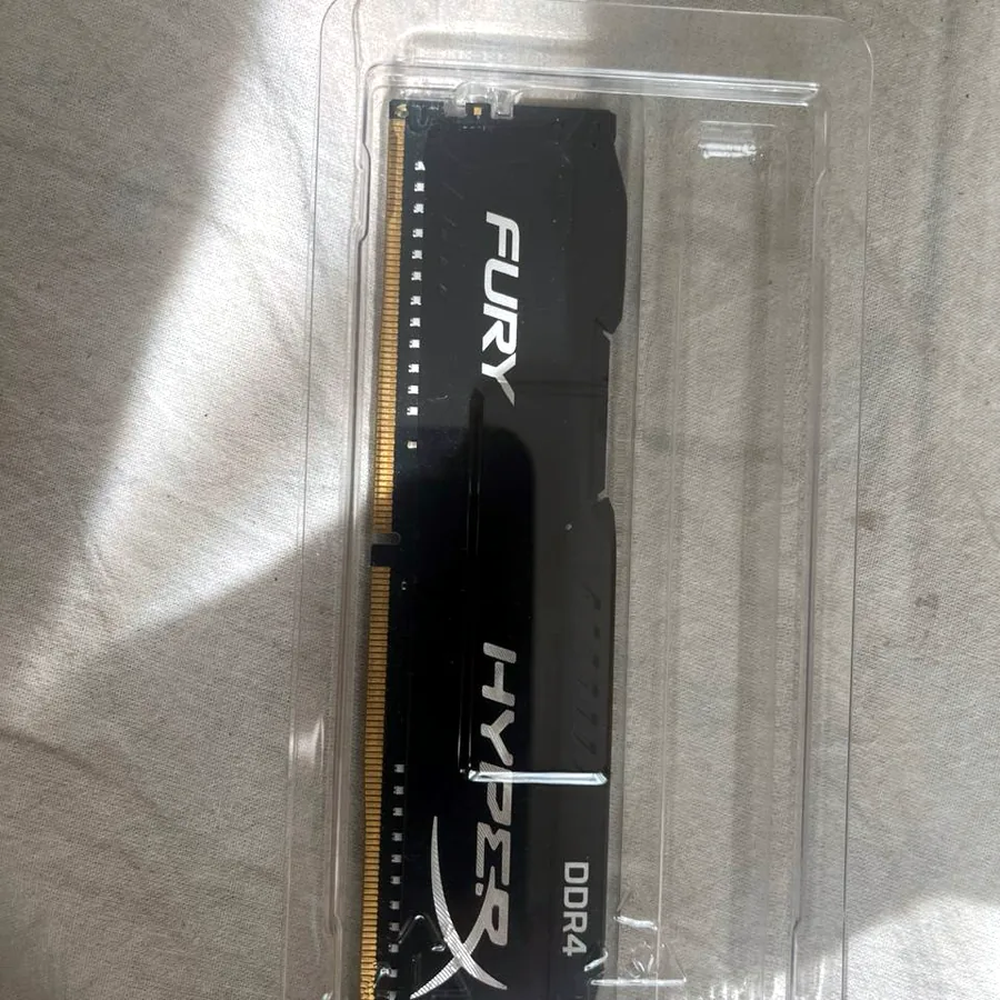 Corsair RAM 8GB, HyperX RAM 8GB, Asus GTX 1050Ti 4GB