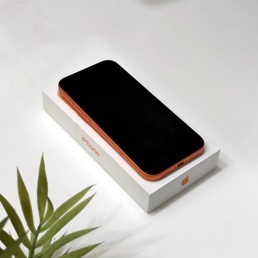 iPhone Pro Max 256GB оранжевый, на гарантии