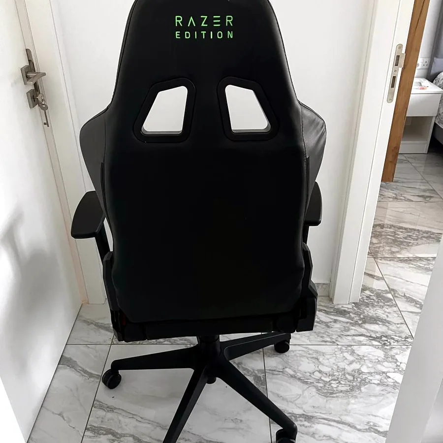 Игровое кресло Razer Edition