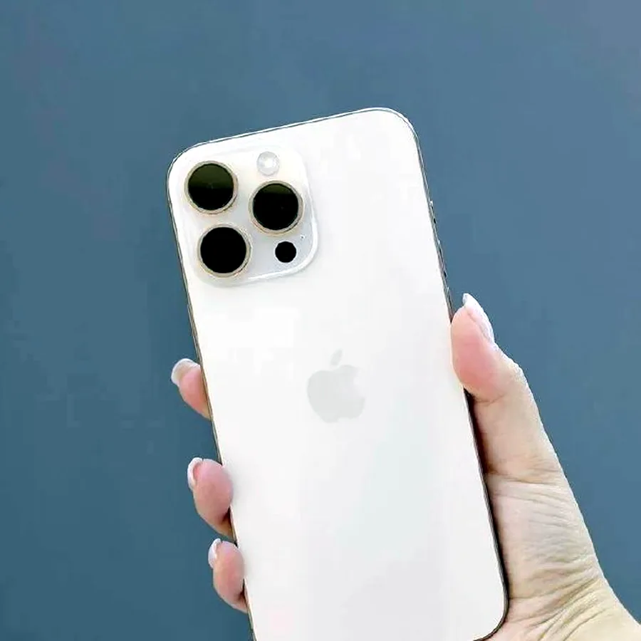iPhone 16 Pro Max, 256 ГБ, батарея 87%
