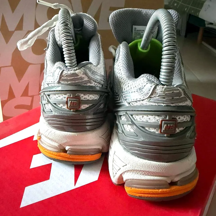 New Balance 1906R Silver Orange, размер 37