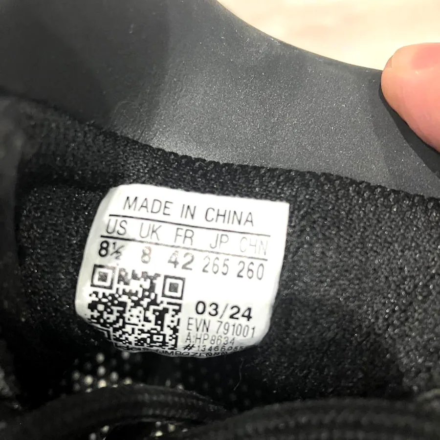 Кроссовки Adidas Terex, размер 40.5, почти новые