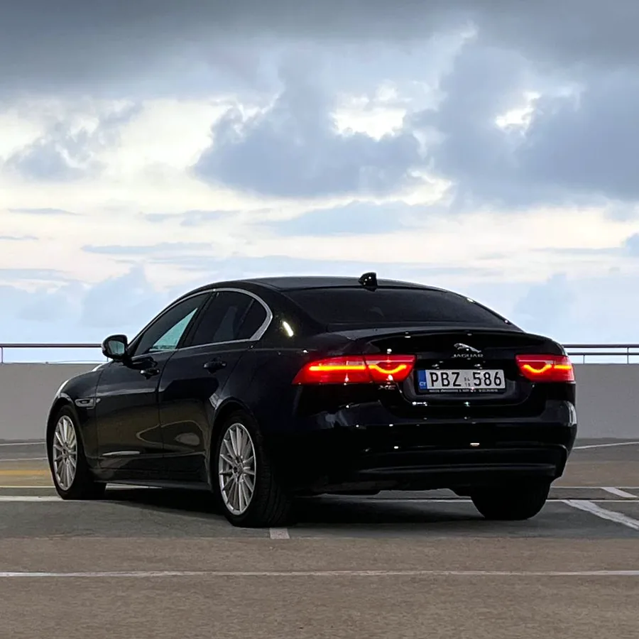 Jaguar XE 2016, дизель, пробег 167 000 км