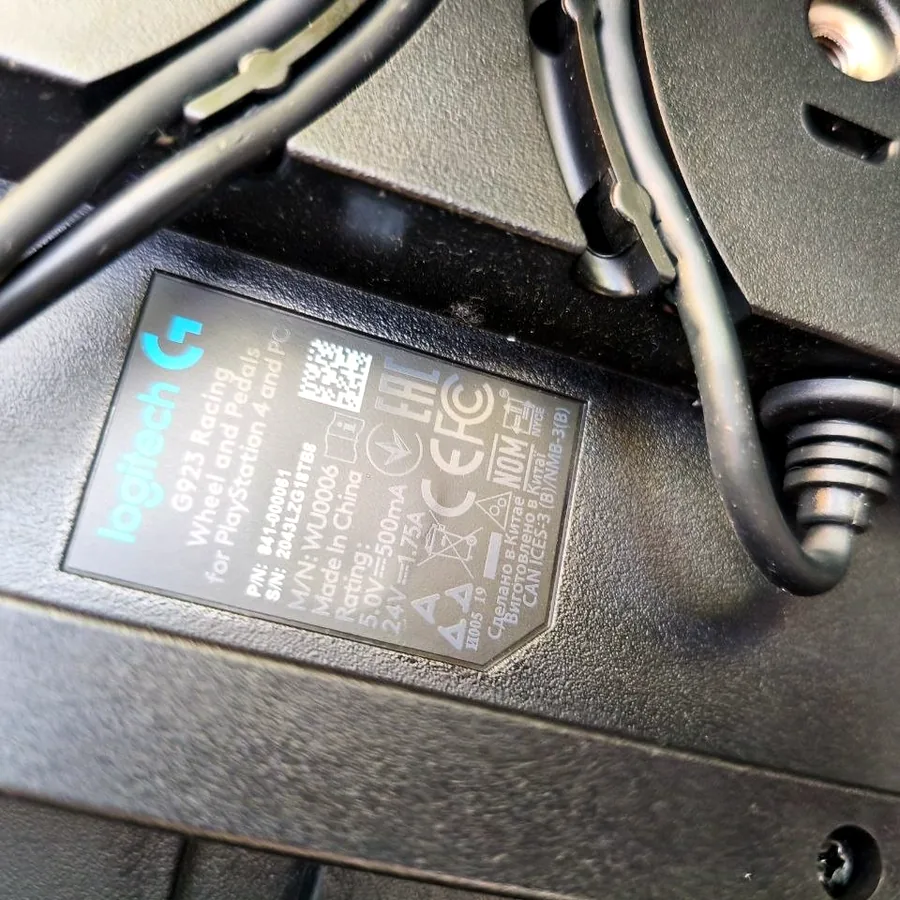 Игровой руль Logitech G923 для PS5/PS4/PC