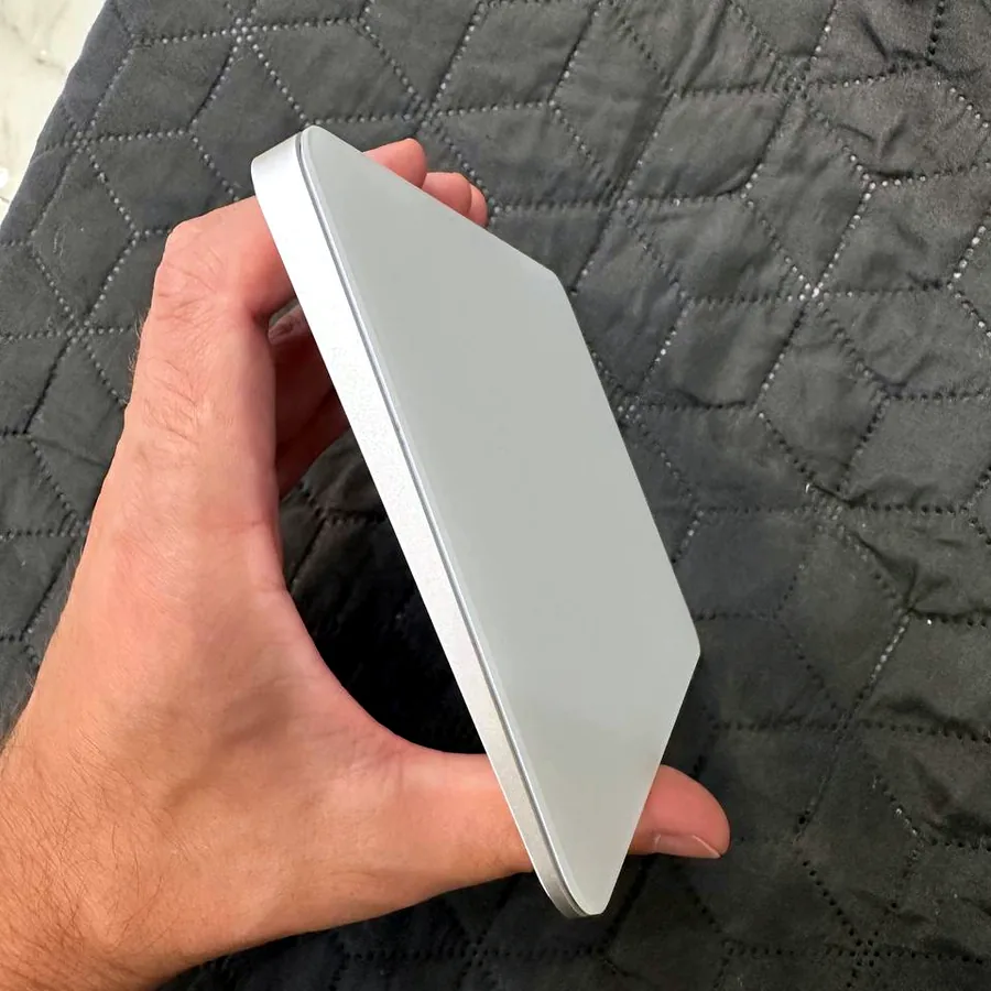 Apple Magic Trackpad 2