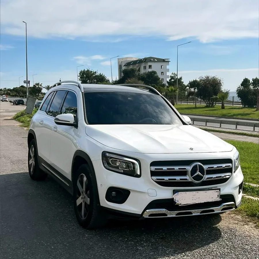 Mercedes-Benz GLB 200 на турецких номерах