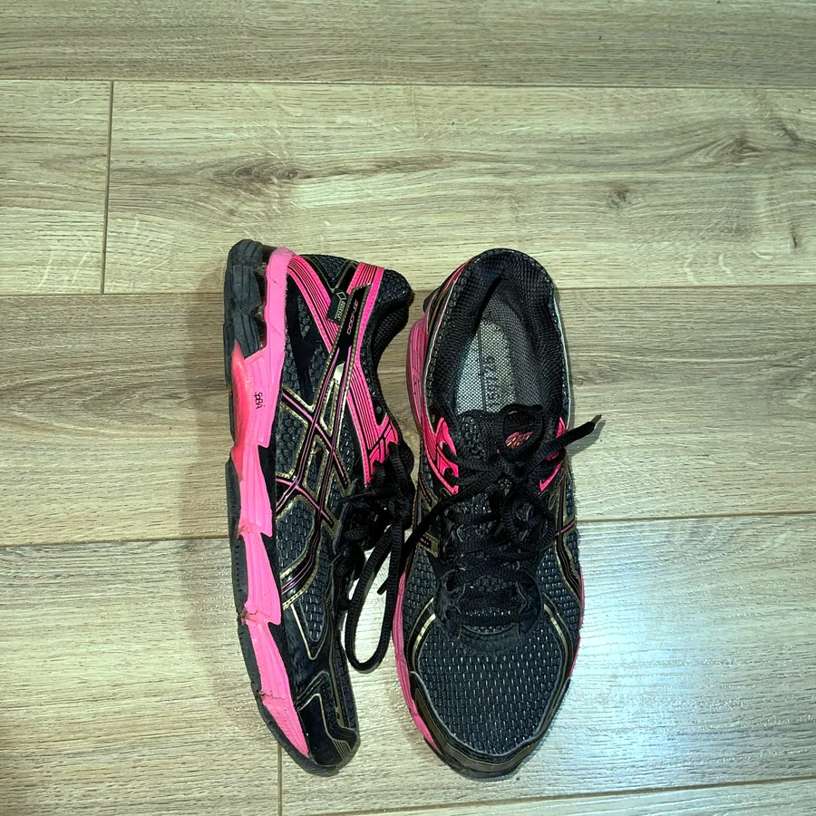 Asics Gel-Tactic, размер US 9