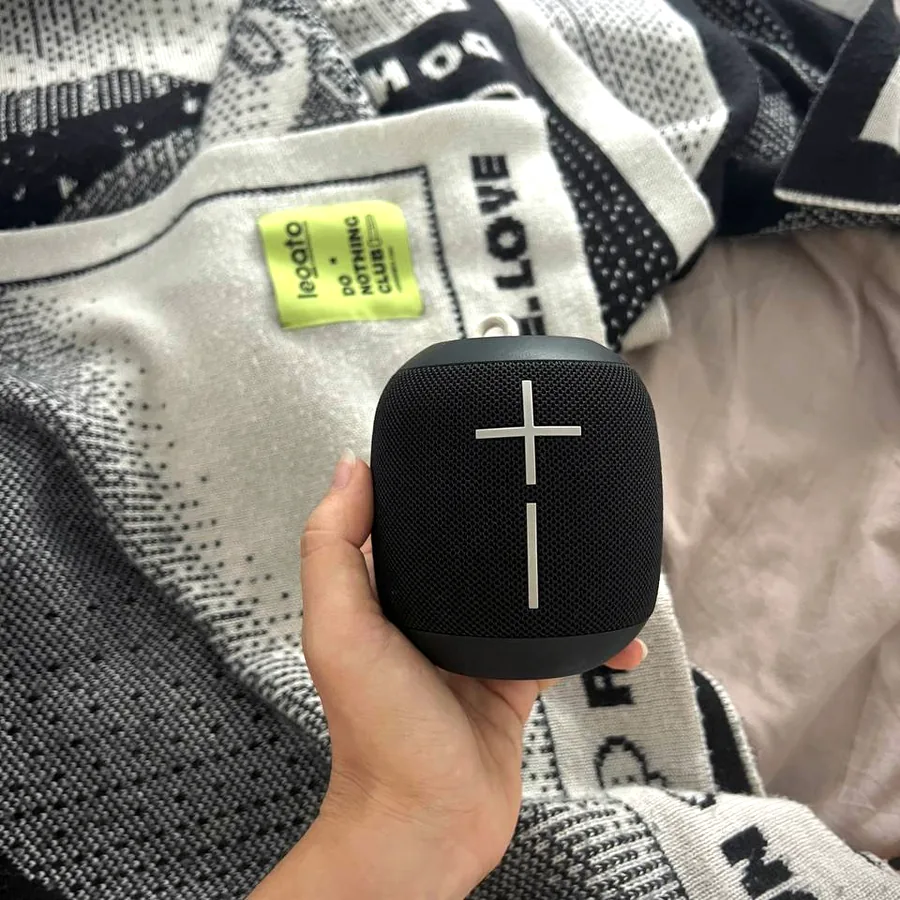 Колонка Logitech, идеальное состояние