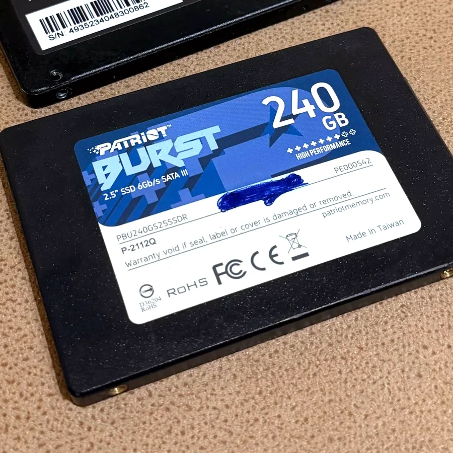 SSD 240 ГБ