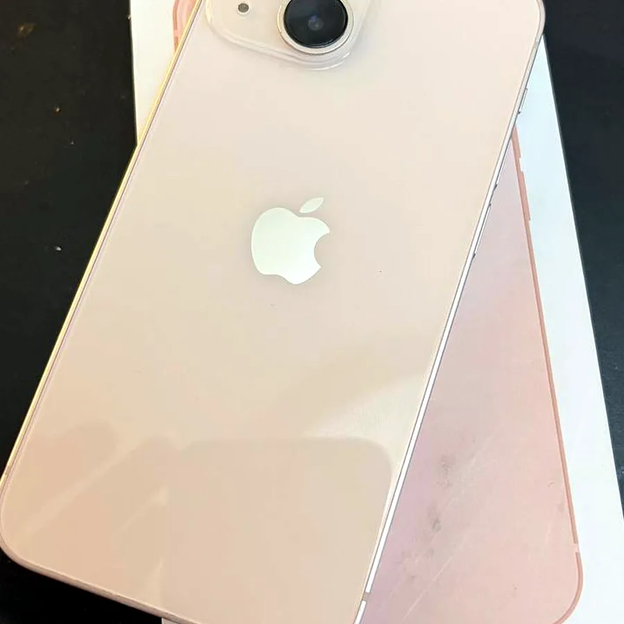 iPhone 13 mini, ёмкость 91%
