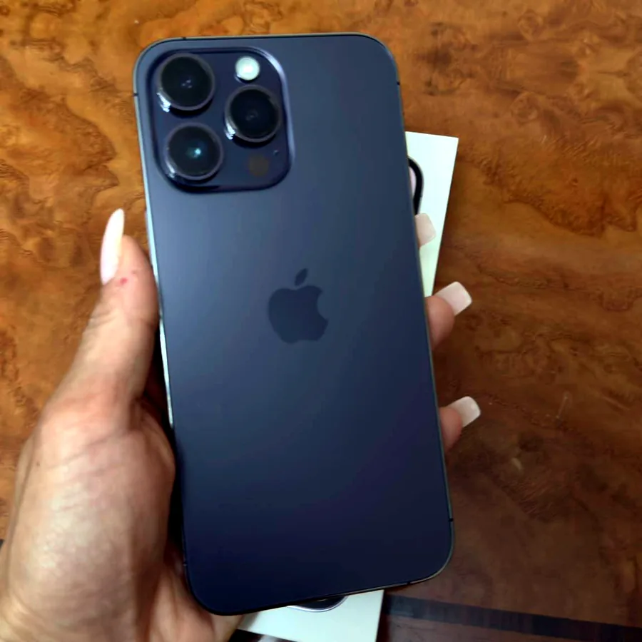 MacBook Pro 14, 256 GB, аккумулятор 84%