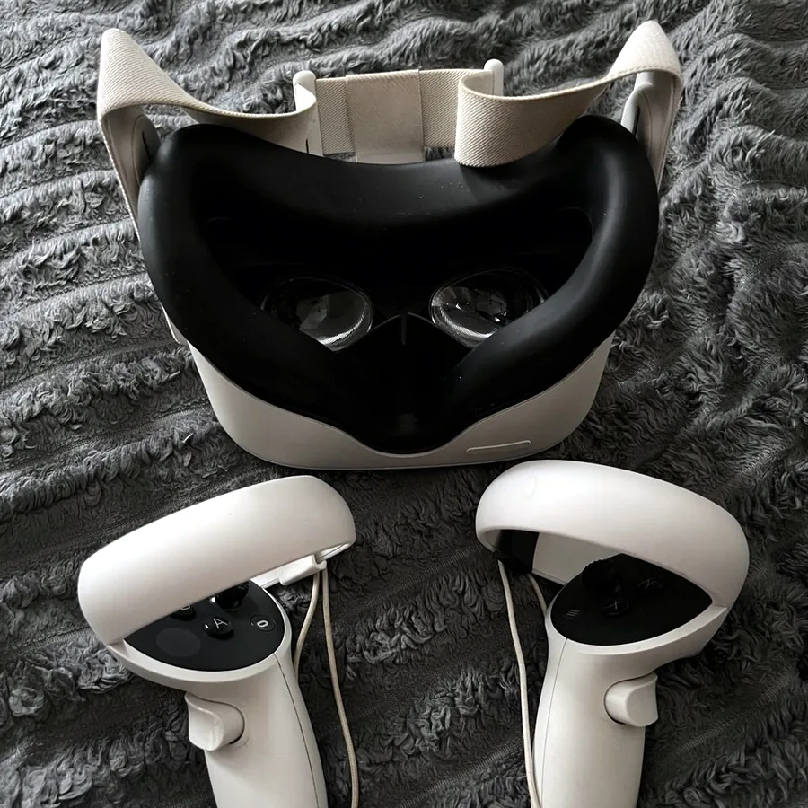 Meta Quest 2 VR шлем, хорошее состояние