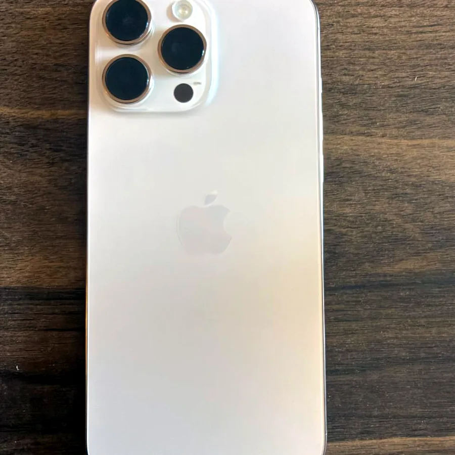 iPhone 16 Pro Max 512 GB, состояние идеальное