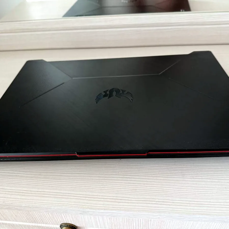Ноутбук 17,3 дюйма, GTX1650, 16 ГБ ОЗУ, 500 ГБ SSD