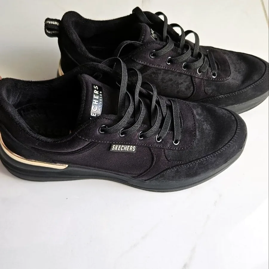 Кроссовки Skechers чёрные, размер 39-40