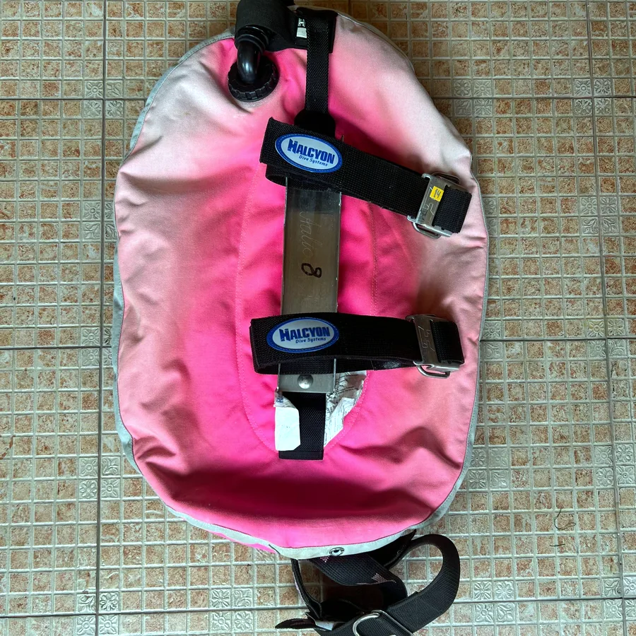 Halcyon 24L Diving Wing, отличное состояние